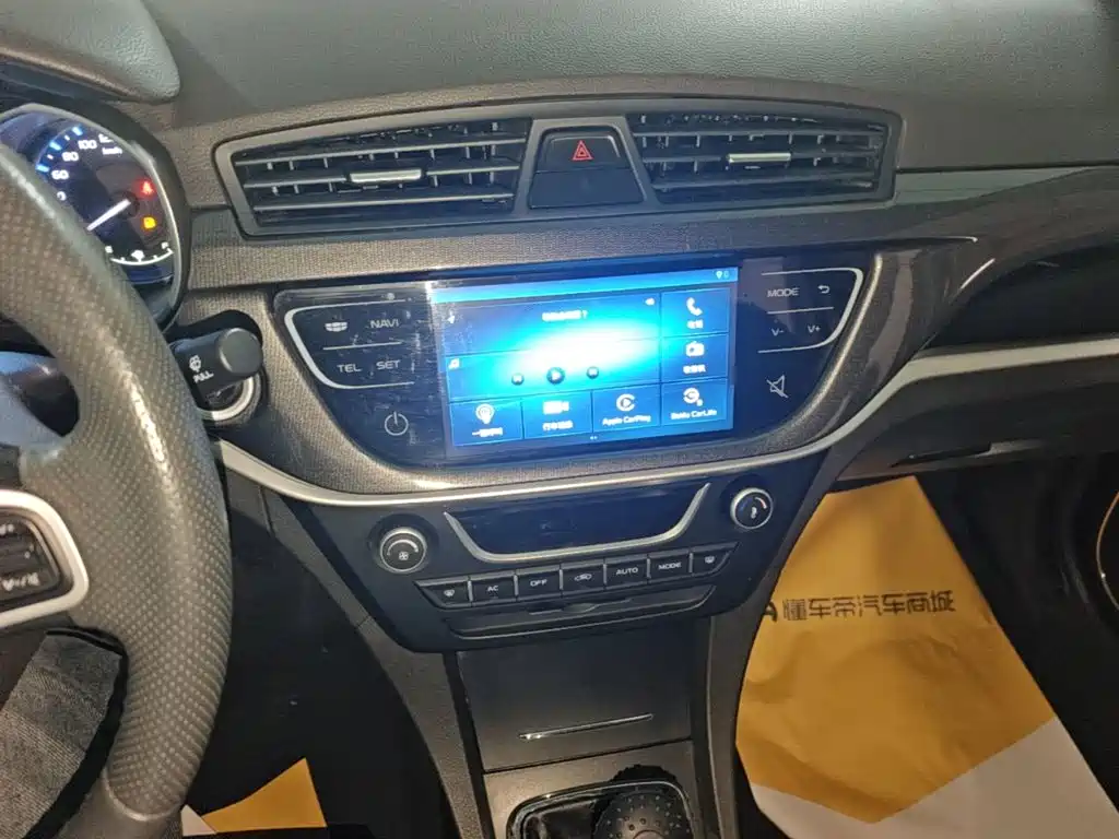 Geely Emgrand — миниатюра 13