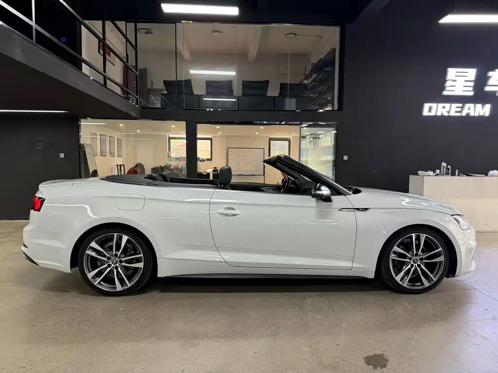 Audi A5 (Import) — миниатюра 8