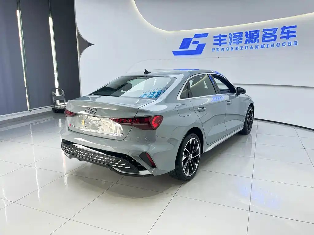 Audi A3 — миниатюра 4