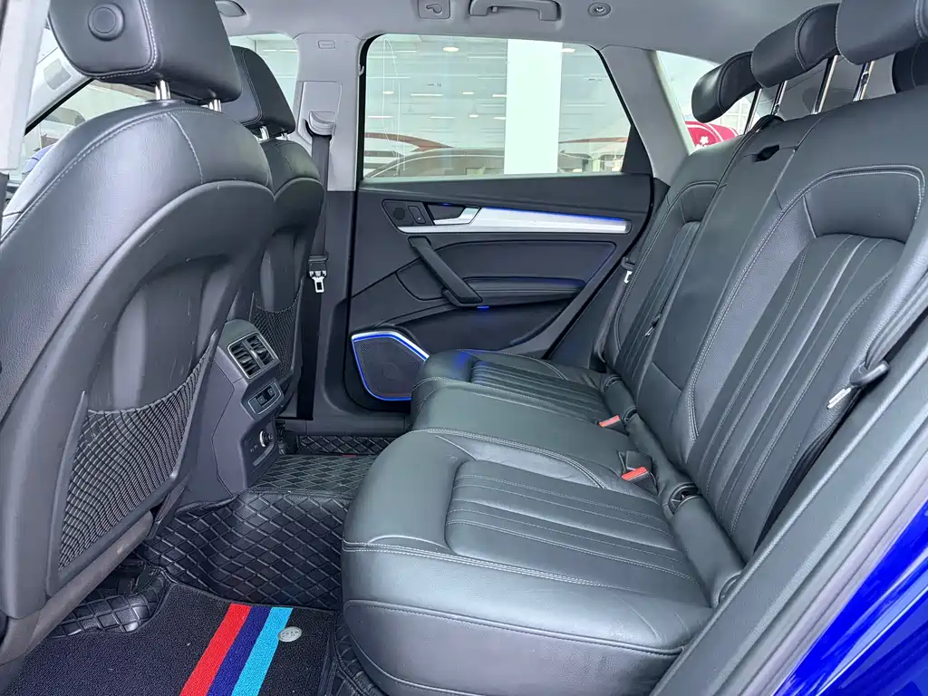 Audi Q5L — миниатюра 11