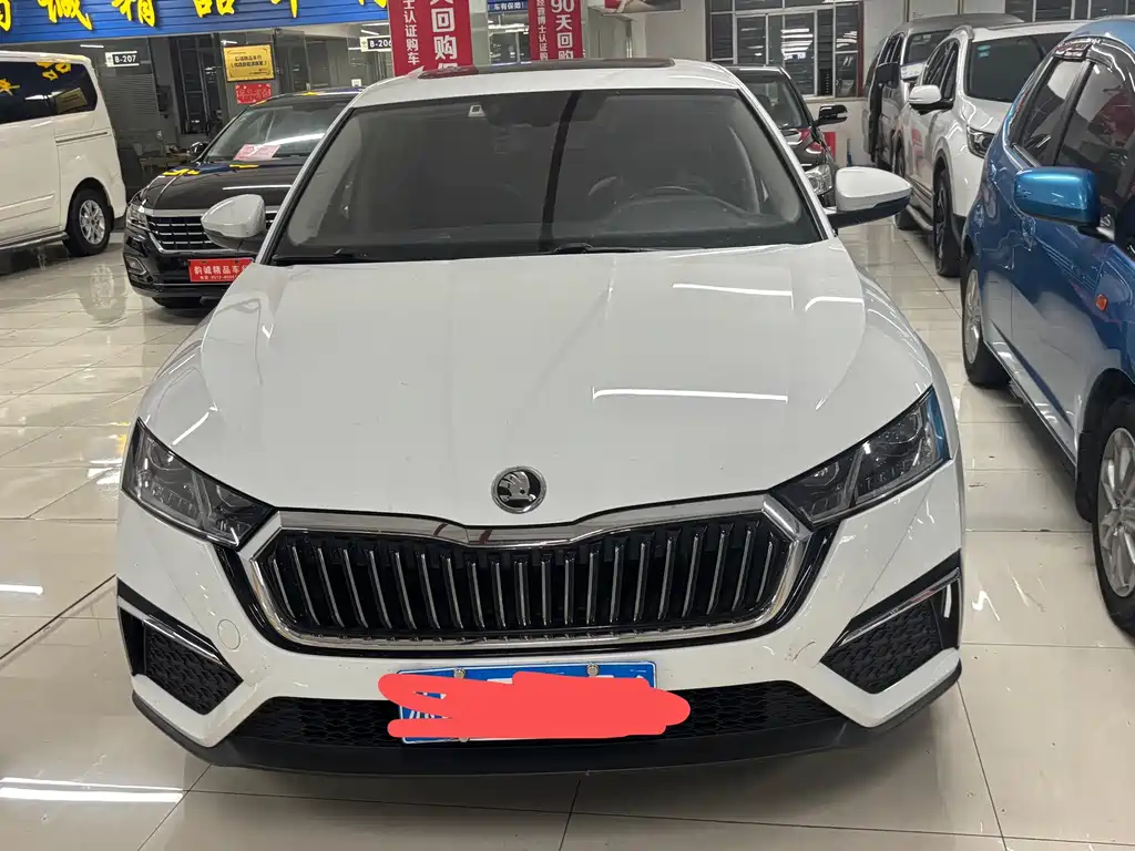 Skoda Octavia — миниатюра 9