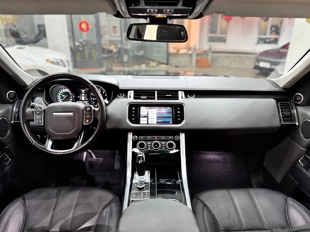 Land Rover Sport — миниатюра 9
