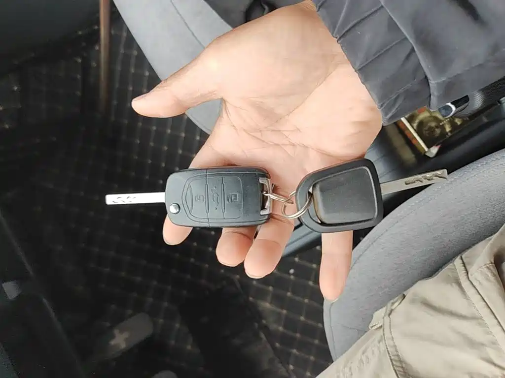 Wuling MINIEV — миниатюра 9