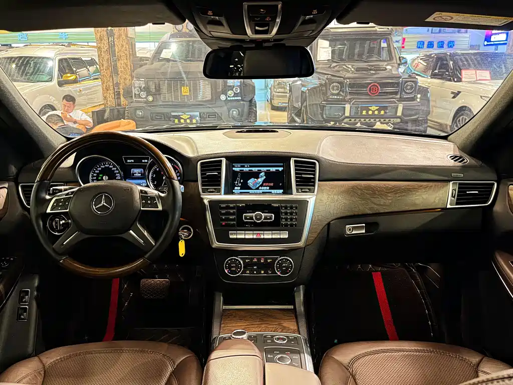 Mercedes-Benz GL-Class — миниатюра 22