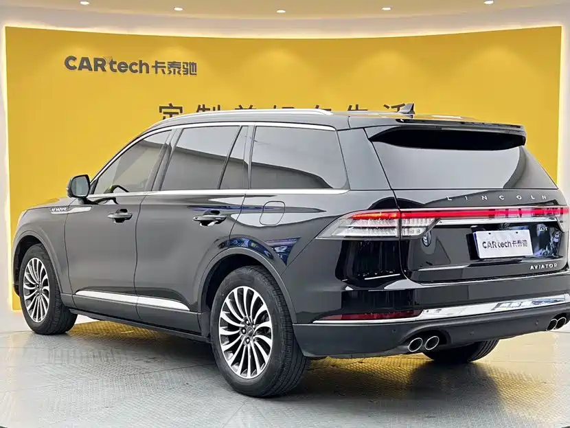 Lincoln Aviator — миниатюра 7