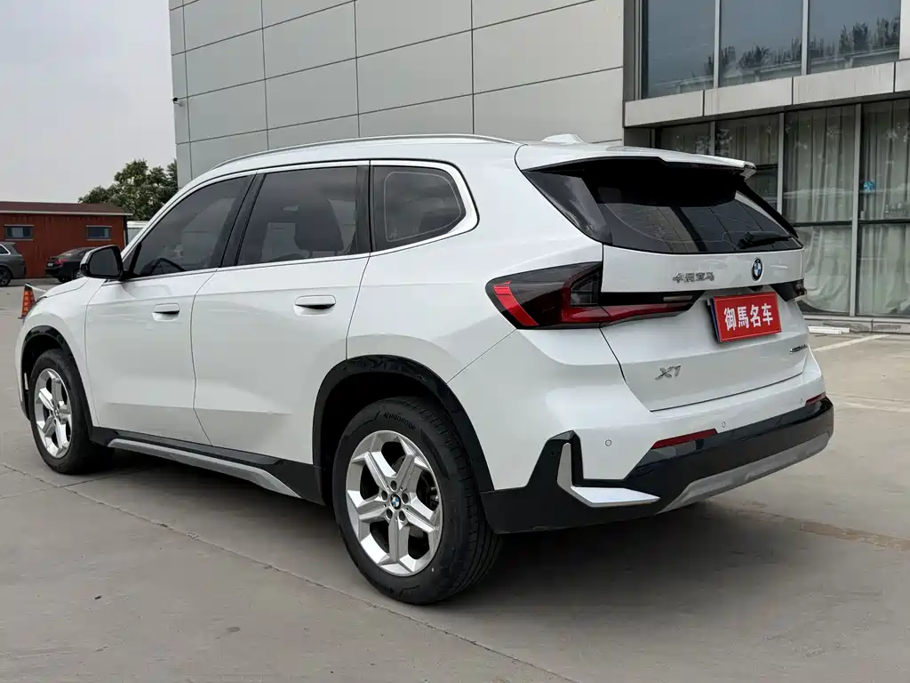 BMW X1 2023 sDrive20Li X
