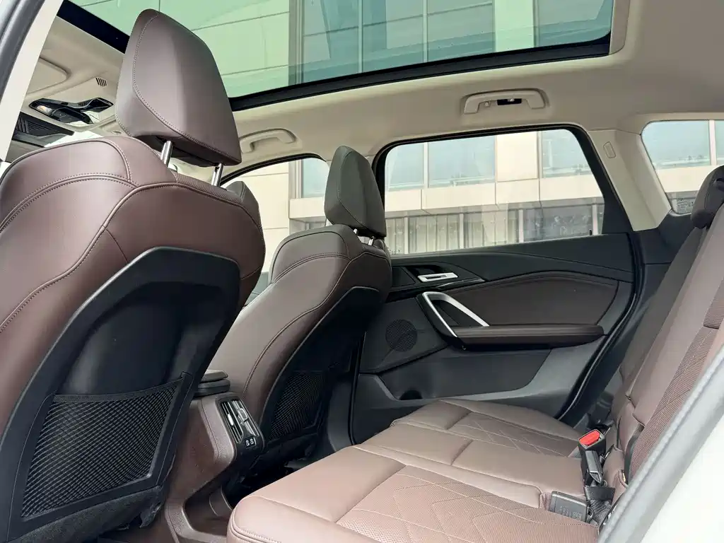 BMW X1 2023 sDrive20Li X