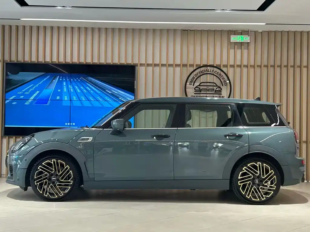 MINI Mini Clubman — миниатюра 3