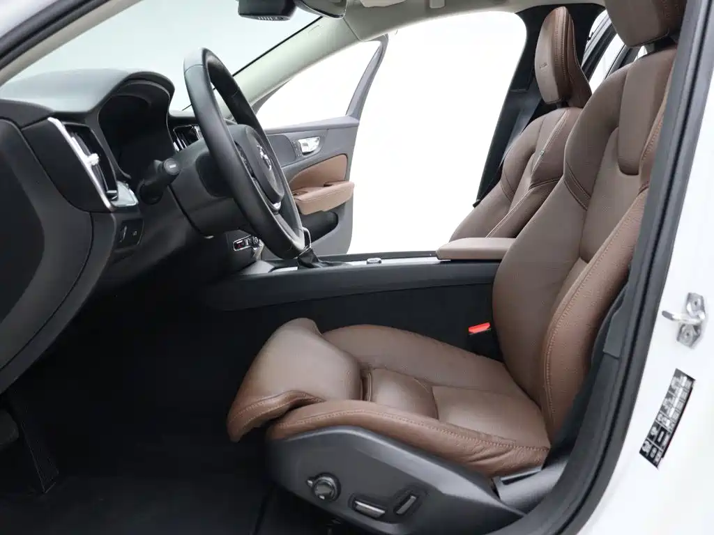 Volvo V60 — миниатюра 2