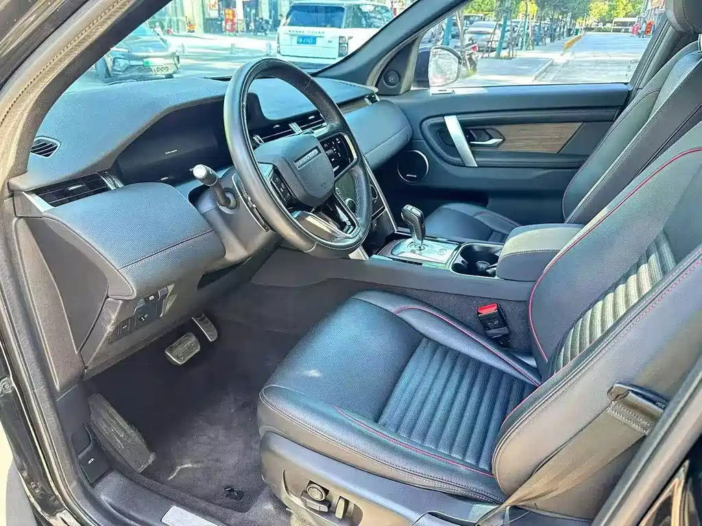 Land Rover Discovery Sport — миниатюра 4