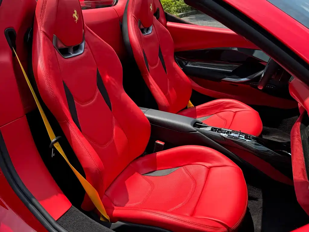 Ferrari 296 — миниатюра 13