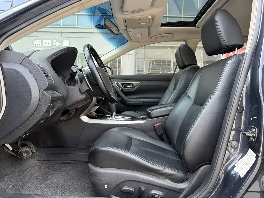 Nissan Teana — миниатюра 8