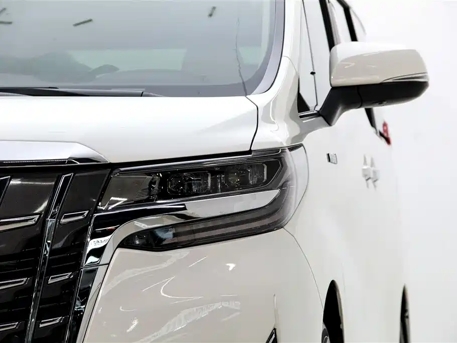 Toyota Alphard 2021 2.5L Luxury
