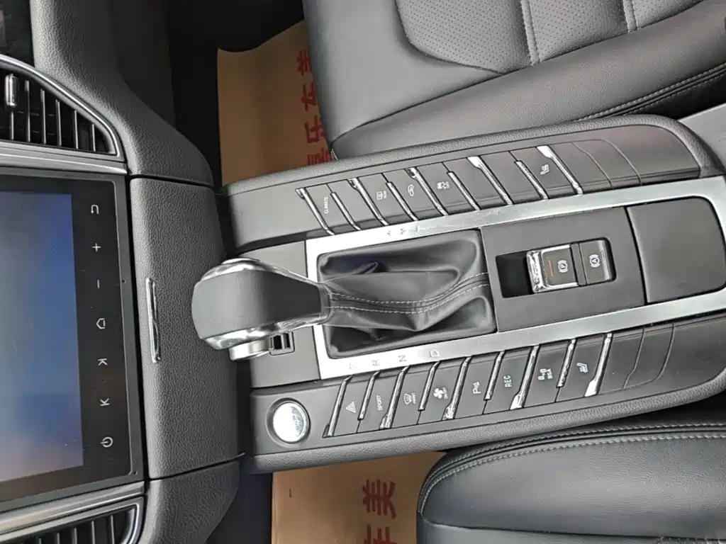 Zotye Zotye SR9 — миниатюра 14