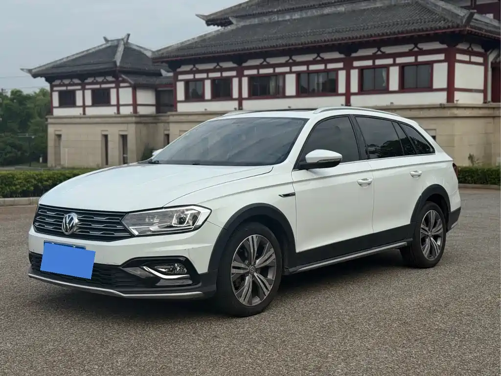 Купить Volkswagen C-Trek