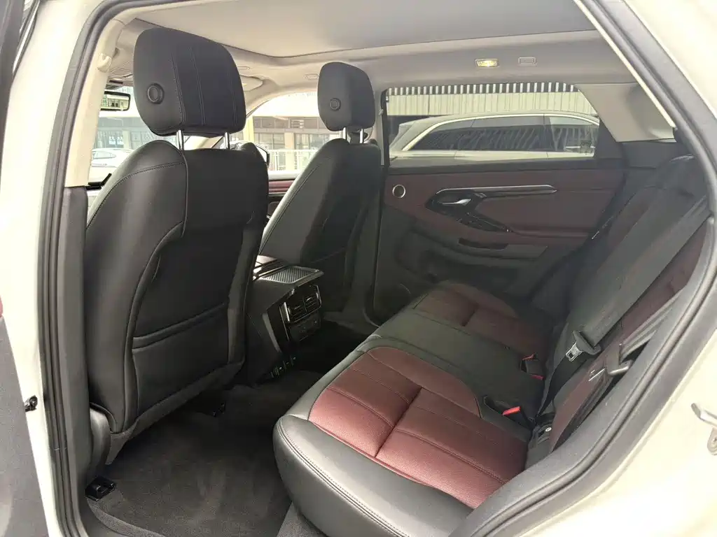 Land Rover Evoque — миниатюра 7