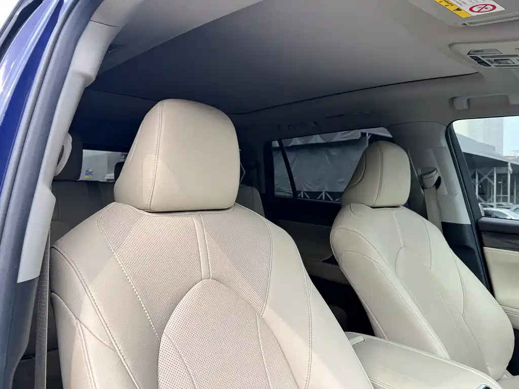 Toyota Highlander — миниатюра 20