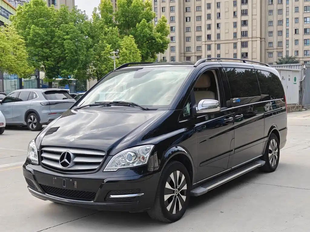 Mercedes-Benz Viano