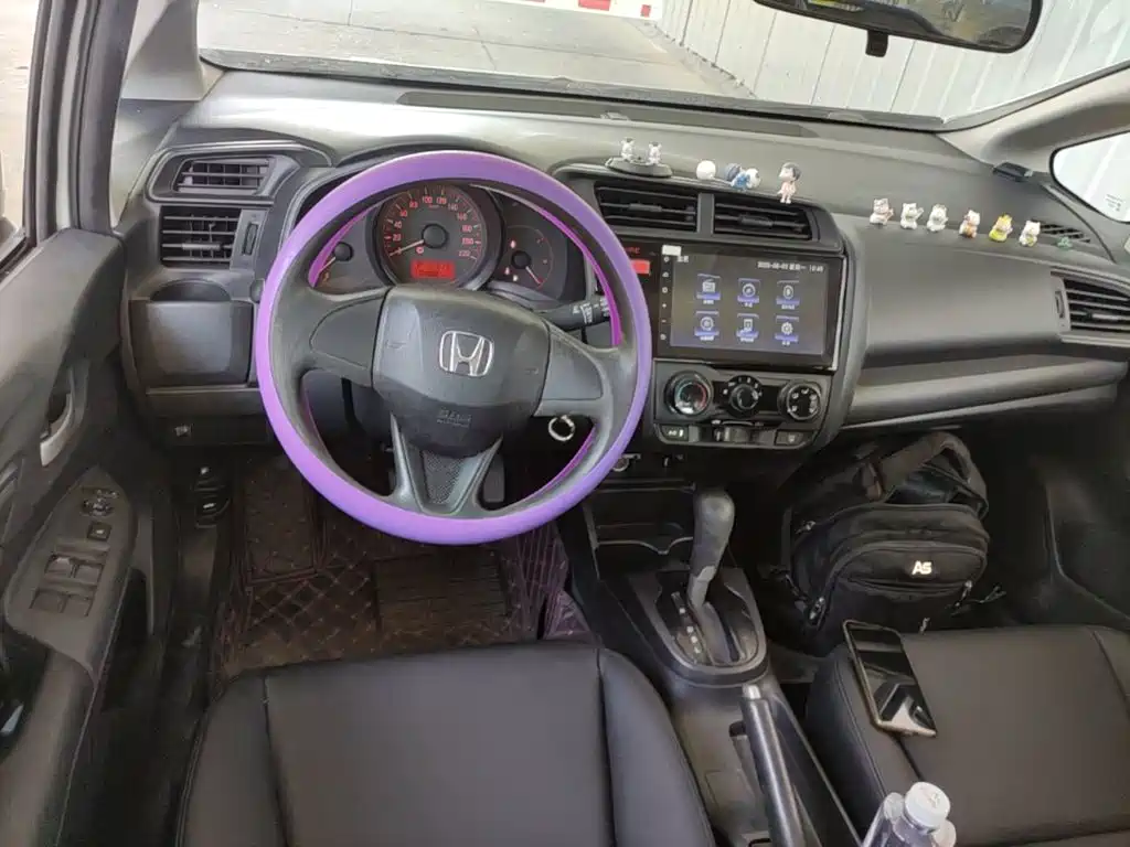 Honda Fit — миниатюра 10