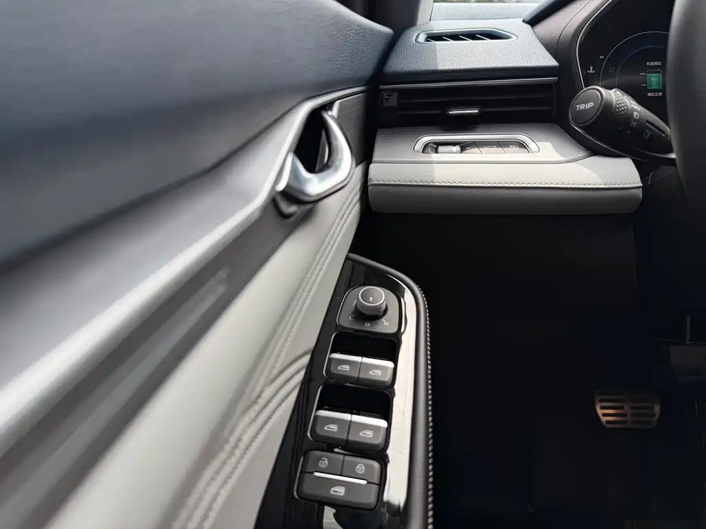 Geely Xingrui — миниатюра 19