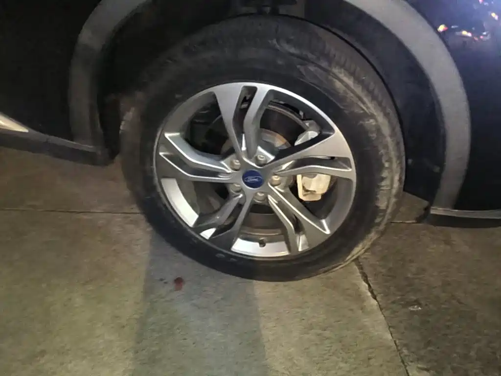 Ford Equator Sport — миниатюра 12