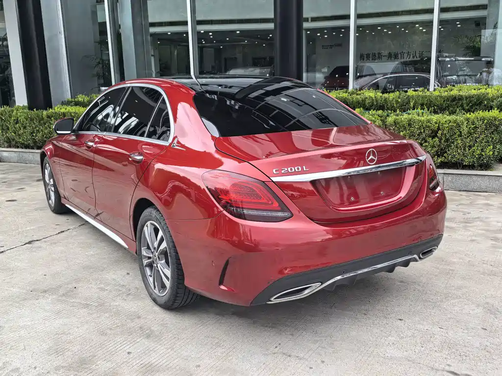 Mercedes-Benz C-Class — миниатюра 6