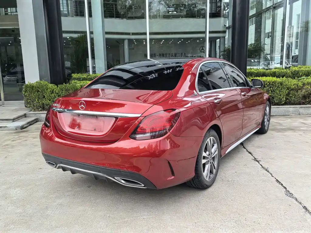 Mercedes-Benz C-Class — миниатюра 5