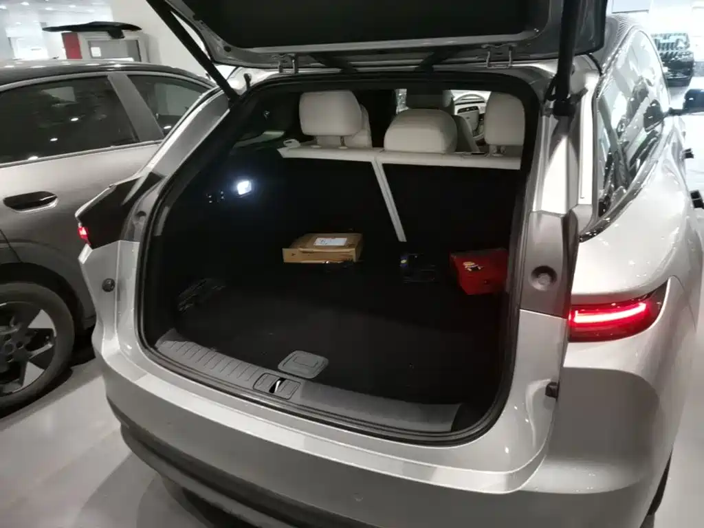 Li Auto Li i6 — миниатюра 19