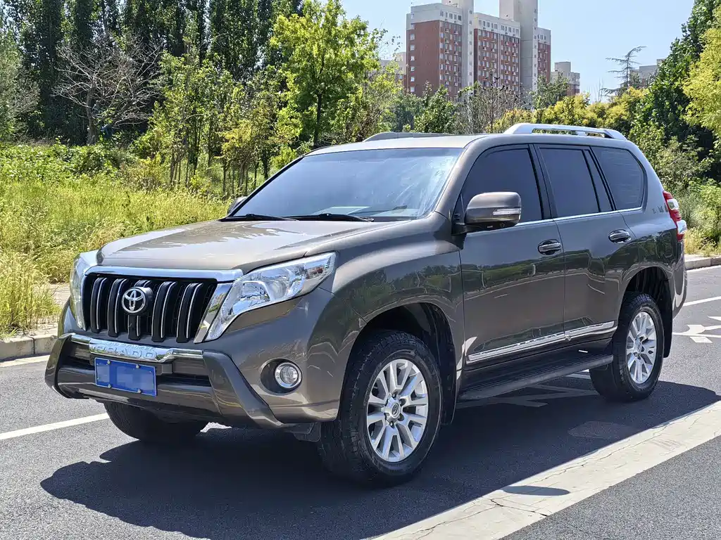Toyota Prado (Import)