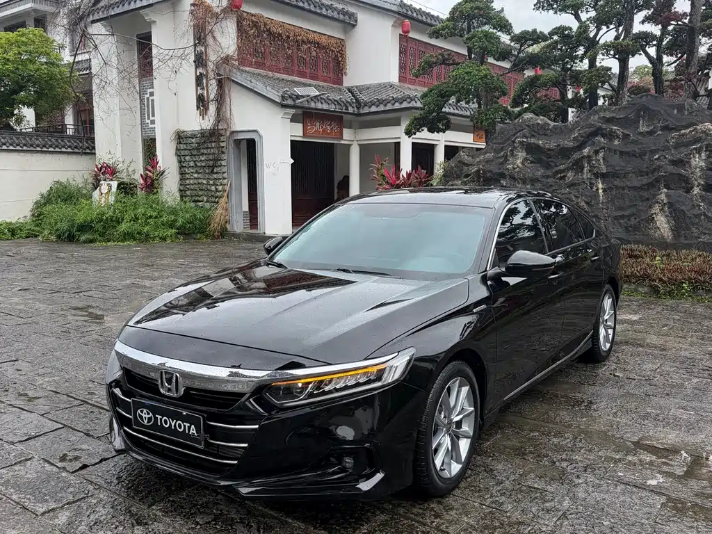 Купить Honda Accord