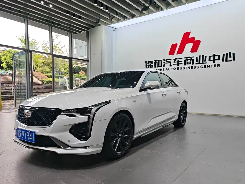 Cadillac CT4 — миниатюра 2