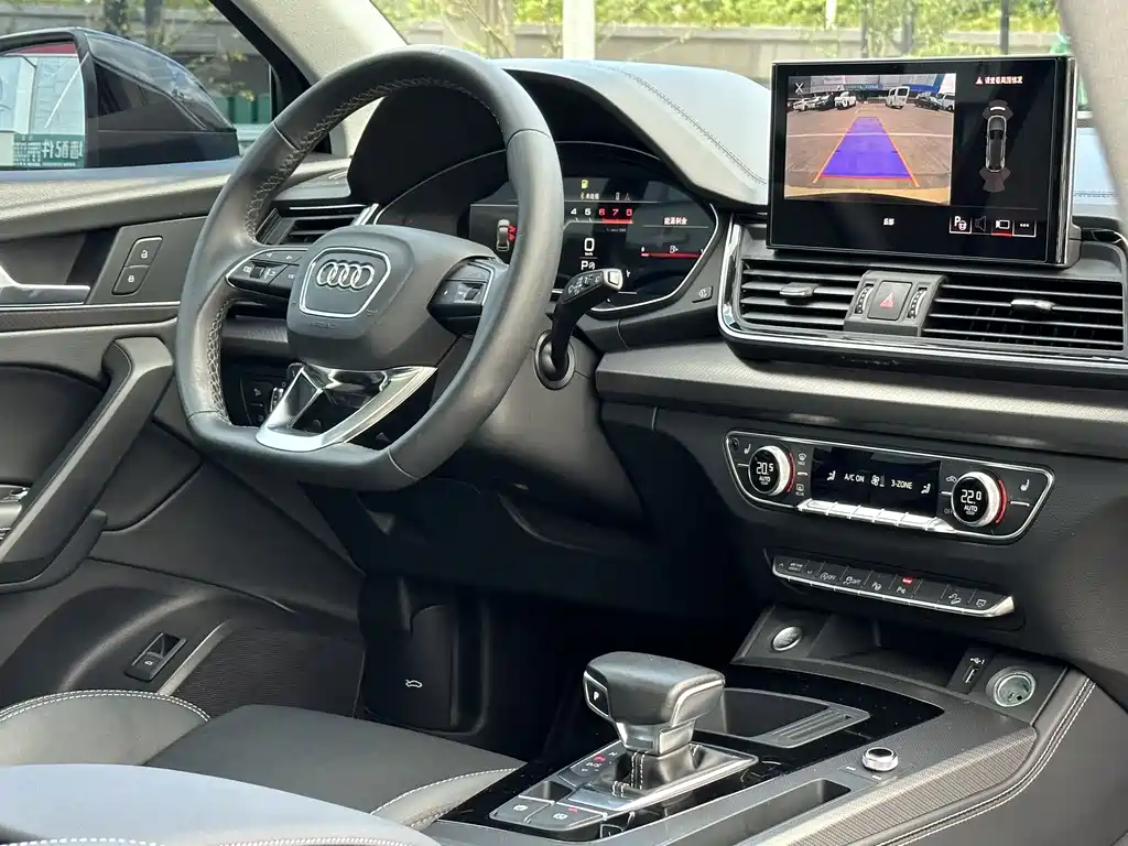 Audi Q5L — миниатюра 5
