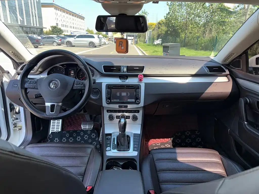 Volkswagen CC — миниатюра 3