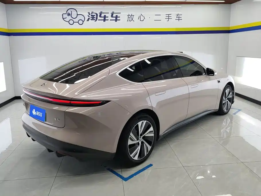 NIO ET5 — миниатюра 3