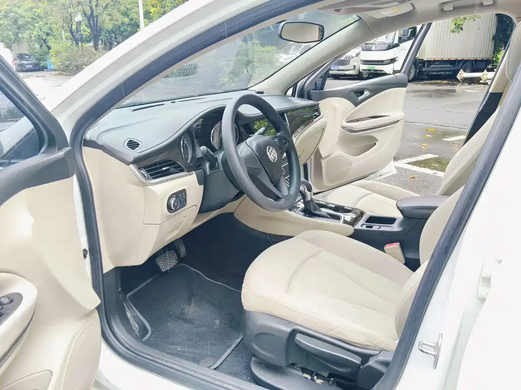 Buick Verano — миниатюра 14
