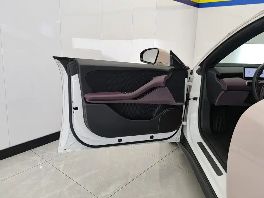 NIO ET5 — миниатюра 7