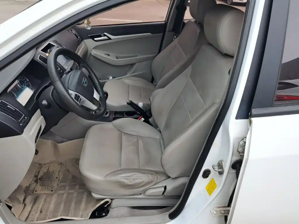 Geely Vision — миниатюра 15