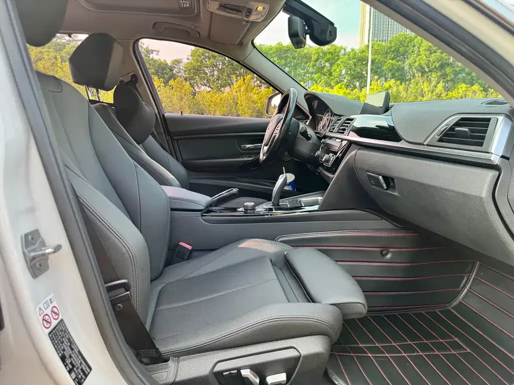 BMW 3 Series — миниатюра 15