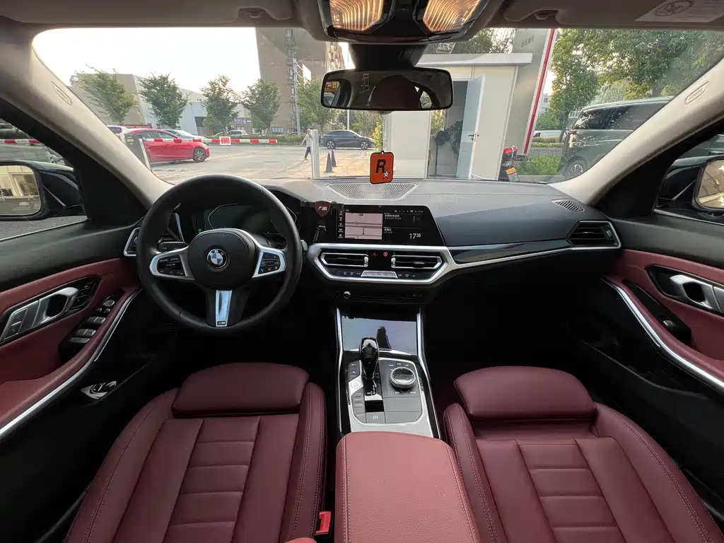 BMW 3 Series 3 2022 325Li M Sport