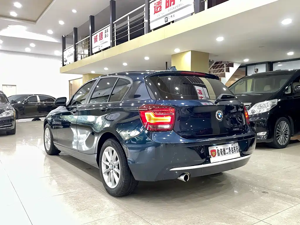 BMW 1 Series (Import) — миниатюра 7