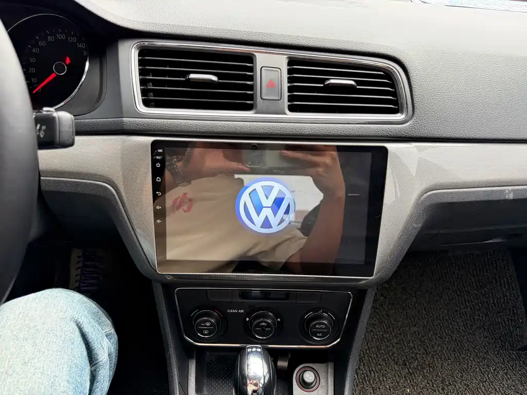 Volkswagen Lavida — миниатюра 18