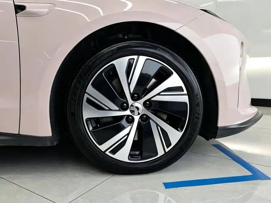 NIO ET5 — миниатюра 6