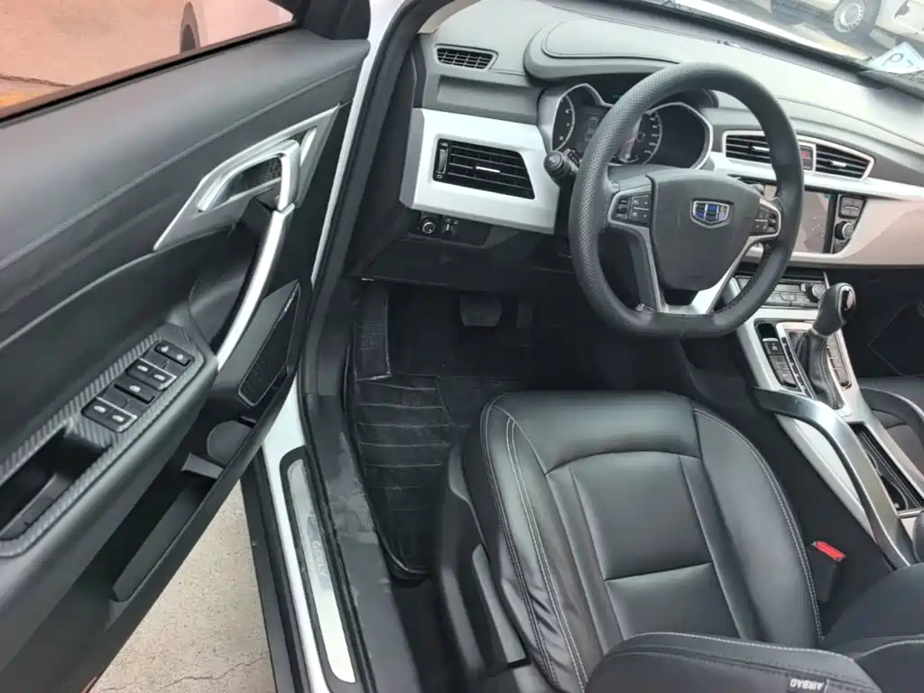 Geely Boyue — миниатюра 16