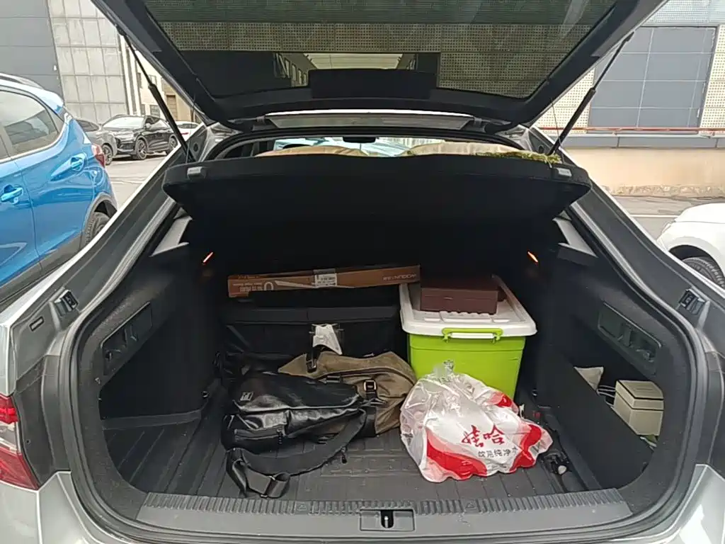 Skoda Superb — миниатюра 19