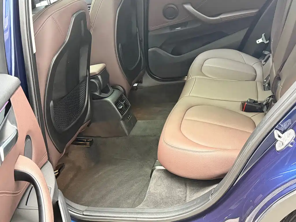 BMW X1 — миниатюра 9