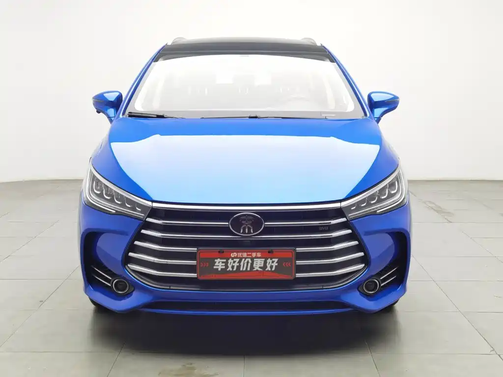 BYD MAX — миниатюра 3