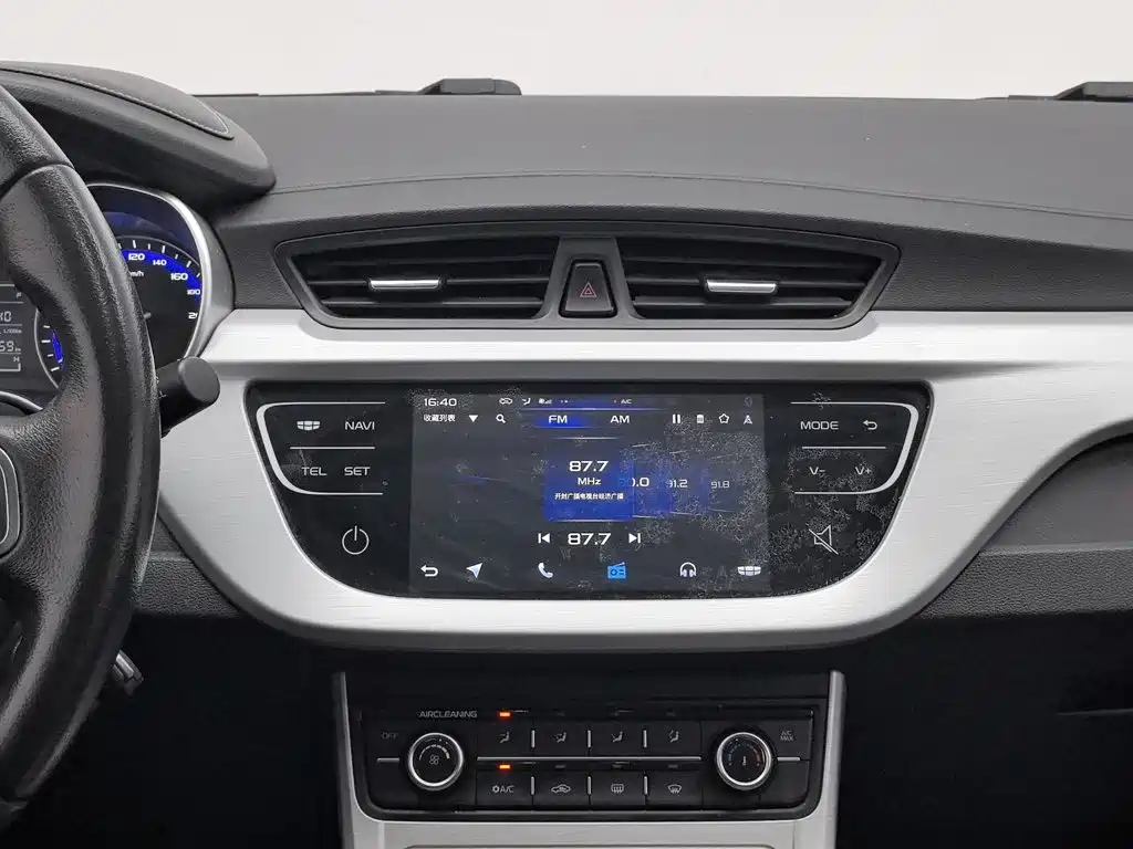 Geely Vision — миниатюра 12