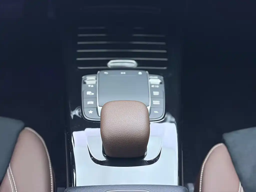 Mercedes-Benz A-Class — миниатюра 14