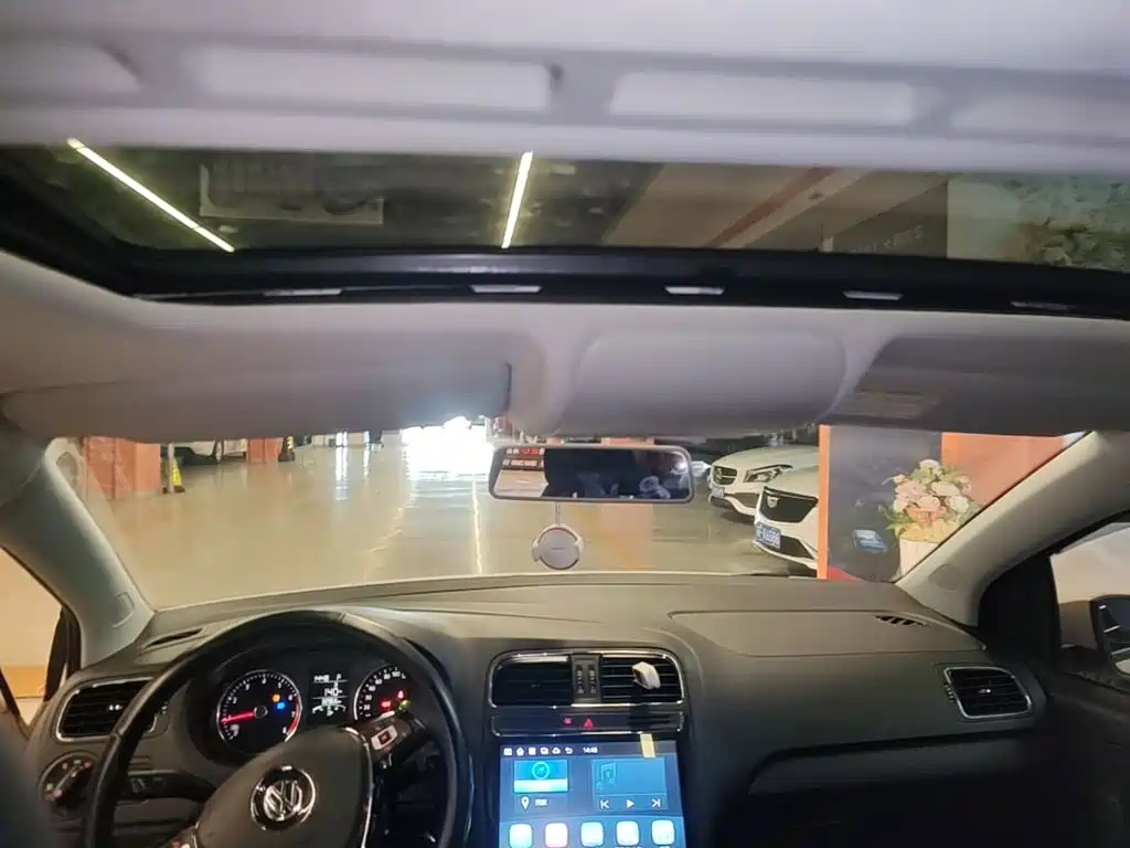 Volkswagen Polo — миниатюра 18