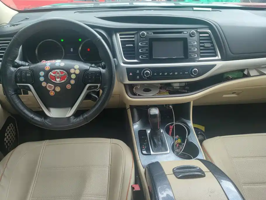 Toyota Highlander — миниатюра 12